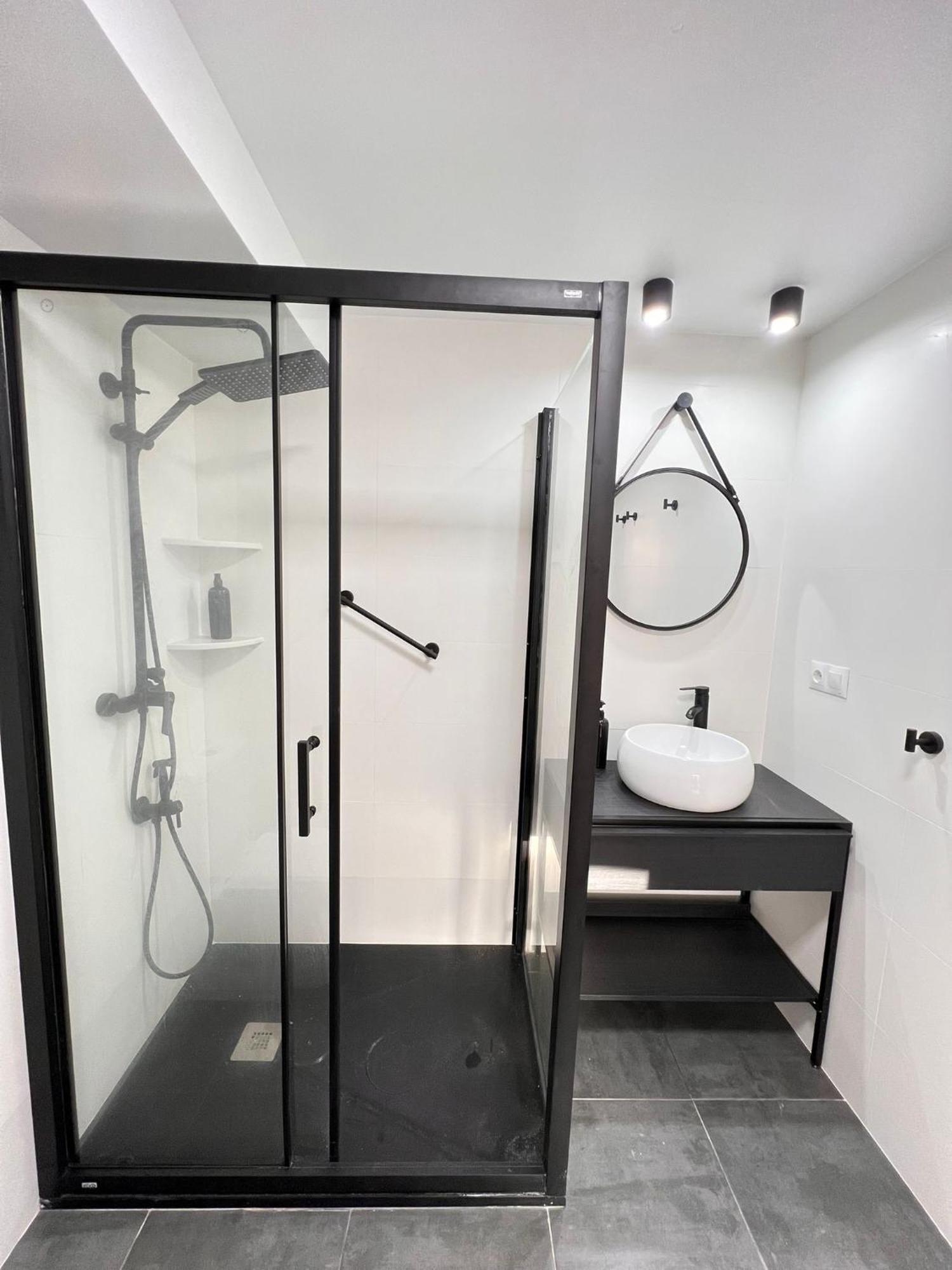 Apartament La Bella Escondida Piscina Campo De Golf Solarium Y Parking En Centro Historico Malaga Zewnętrze zdjęcie